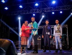 Sergio Hetan Terseiru Lugar Iha Kompetisaun Moda ( Fashion Show)