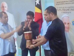 SEKOMS Ho Igreja/MAE Lansa Karta Akreditasaun Ba Jornalista Nasional no Internasional