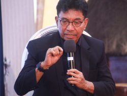 SEKOMS-Asina Kontratu Hamutuk ho Média Nain sira: “la’ós atu intervém ba liberdade imprensa.”