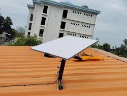 ‎DNIK Klarifika Antena Starlink Ba Sede Suku 450 Iha T-L, Ne’e Provisoriu Wainhira Rede Fibra Optika Prontu