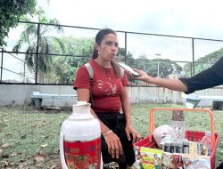 Sai Inan no Aman ba Oan Sira, Clara Kontinua Luta Ho Esperansa   